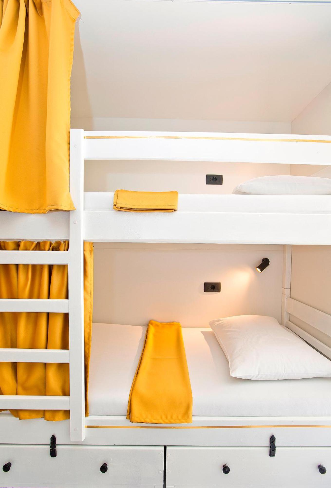 Zorana Hostal Hvar Town